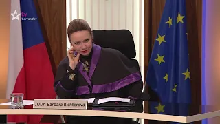 Soudkyně Barbara (2019/81) - Ať platí!