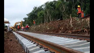 AMLO RECOMIENDA A POLÍTICOS QUE NO PROMETAN CONTRA TREN MAYA, PUES GENTE QUIERE ESA OBRA