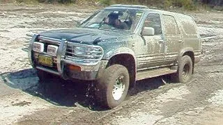 Toyota Hilux Surf Mud Fun