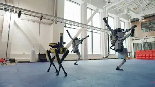 Роботы танцуют