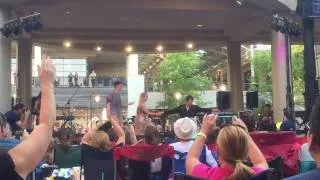 The Willis Clan Live at Short Pump Town Center