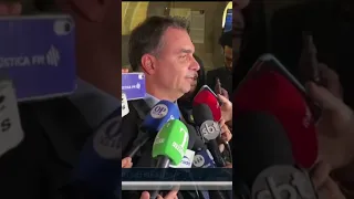 FLÁVIO BOLSONARO SAI EM DEFESA DO IRMÃO | #shorts