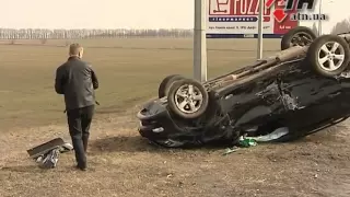 На выезде из Харькова Лексус перевернулся