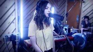 CHVRCHES – Graffiti (LIVE)