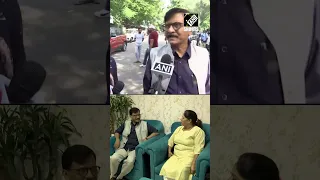 Sanjay Raut visits Sanjay Singh’s residence in Delhi