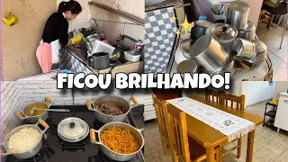 DOMINGO COM MUITO TRABALHO! LAVEI LOUÇA NO TANQUE E DEI BRILHO NAS PANELAS | DONA DE CASA NÃO PARA