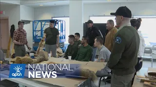 Inmates learn the ins and outs of trapping, skinning pelts | APTN News