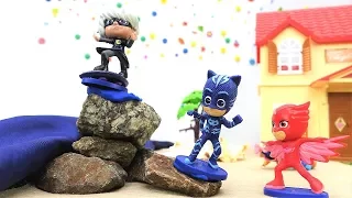 PJ Masks toys - A flood in the LEGO City.