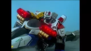 Messenger - Megazord Fight | Omega Ranger | S.P.D. | Power Rangers Official