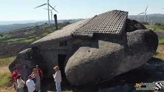 Casa do Penedo em Fafe | The house of Stone | Flinstones house | Fafe Portugal 2022