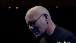 01. Soutoukou - Ludovico Einaudi & Ballakè Sissoko Live