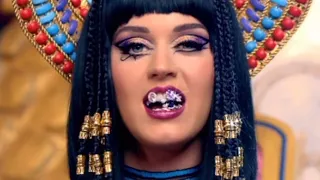 Katy Perry - Dark Horse but the instrumental is delayed 25 seconds