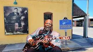 B.B. KING Grave, Birthplace & Corner Where He Started His Career!