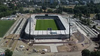 Stadion v Hradci Králové před dokončením