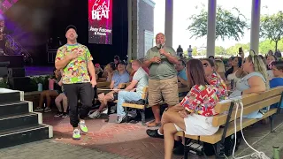 Joey Fatone’s Dad Steals the Show