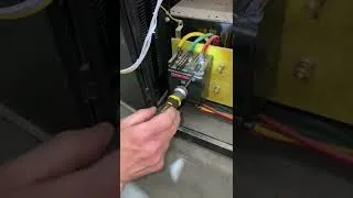 Screwdriver with STANLEY "FatMax ® " bits included 12 bits  отвертка с подсветкой с комплектом бит