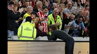 Brentford Fans and Players Celebrate at Full Time | Brentford 2-0 Arsenal