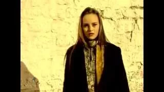 VANESSA PARADIS - La Vague à Lames