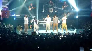 One Direction - What Makes You Beautiful Live @ Teen Awards 2011