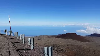 Mauna Kea. Top of the volcano. Гавайи.