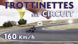 Electric scooter race at 160km/h on Circuit