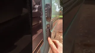 Toyota Super Custom door adjustment