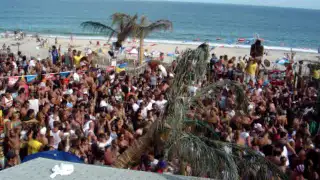 Neptune Beach Club 4th of July (2004) by Al Z