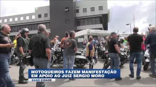 Manifestação em apoio ao juiz Sérgio Moro (operação Lava Jato)