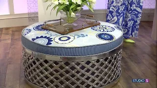 Have your coffee table... and ottoman too! Here's the simple DIY for this multipurpose piece