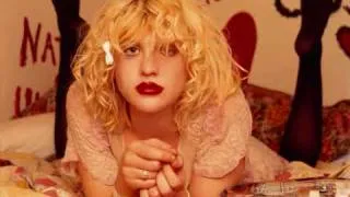 Hole -  Best Sunday Dress