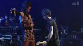 Yeah Yeah Yeahs - Pin - 2004.