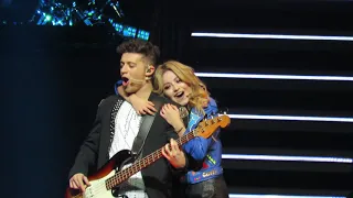 Alzo mi bandera - Soy Luna en Vivo Chile 2018 Full HD