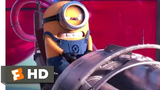 Despicable Me 2 - Minion Fight! | Fandango Family