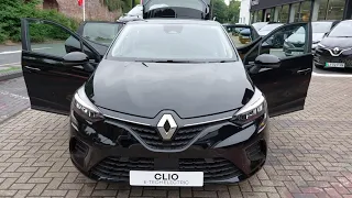 BRAND NEW RENAULT CLIO EVOLUTION E-TECH HYBRID 145 BHP in DIAMOND BLACK @ RENAULT CROYDON