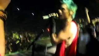 30 seconds to mars Jared Leto angry with a fan!