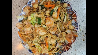 EASY & YUMMY Seafood & Vegetable YakiSoba #noodles  #easy #trending #yummy