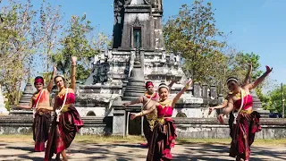 #ท่ารำบวงทรวง #ท้าวเวสสุวรรณ “ลายบูชาท้าวเวสสุวรรณ”(คุณอ๊อฟ สรุพล) ประดิษฐ์ท่ารำโดยครูเต้ย