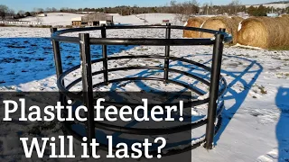 "Century" plastic round bale feeder!