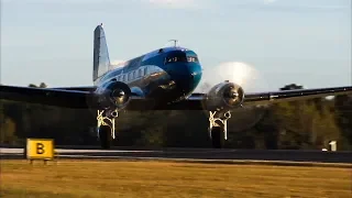 The Airplane that Changed The World!