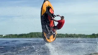 Jet Ski - Wheelies and jumps