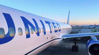 Newark (EWR) - Las Vegas (LAS) - United Airlines - Boeing 757-200 - Full Flight