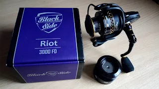 Распаковка посылки с катушкой Black Side Riot 3000 FD по заказу Fmagazin