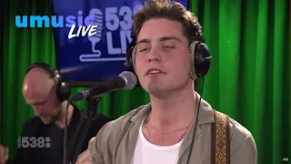 Douwe Bob – Slow Down | Live bij Radio 538 (2016)