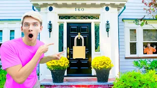 SOMONE LOCKED ME OUT of MY HOUSE!! (Secret Note Revealed)