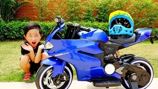 Yejun Assembly Super Bike Car Toy | Story for Children