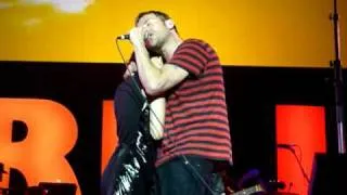 Gorillaz - To Binge (Live @ the Vector Arena in Auckland, NZ)