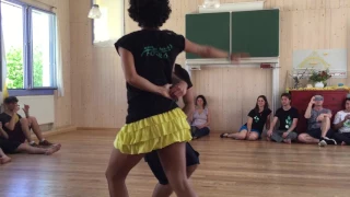 Pé descalço Lucas Dumont e Diandra Souza Munique Dança Forró München Festival 2017