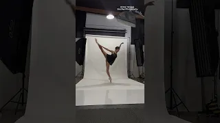ALL IN ONE MINUTE 😱👏🏻 #ballerina #challenge #ballet #evanysphotography #shorts