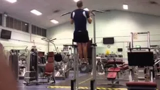 Underhand chin ups