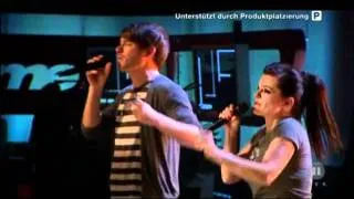 Revolverheld feat. Marta Jandová - Halt dich an mir fest (The Dome performation)